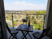 Balkón alebo terasa v ubytovaní NEW APARTMENT Wołyńska - przestronny, z widokiem, czysto, parking, balkon