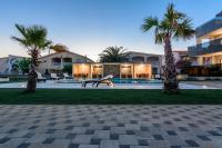 Bazén v ubytovaní Resort Mirakul alebo v jeho blízkosti