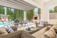 Bazén v ubytování Villa Paraiso Cala dor nebo v jeho okolí