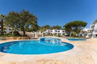Bazén v ubytování Balaia Golf Poolside Retreat - Superior 2 bed villa nebo v jeho okolí