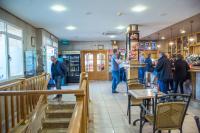 Khách lưu trú tại Hotel Camino Real