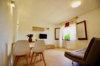Televízia a/alebo spoločenská miestnosť v ubytovaní V&V LLORET- Apartamento Europa