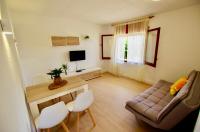 Televízia a/alebo spoločenská miestnosť v ubytovaní V&V LLORET- Apartamento Europa