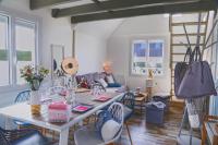 Część wypoczynkowa w obiekcie Maison Roudoudou - Charmante maison à moins de 300m de la plage