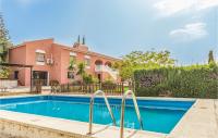 The swimming pool at or close to Gorgeous Home In Alhaurin De La Torre