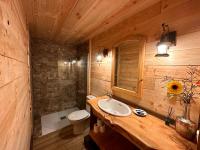 Un baño de La Posada Cercedilla