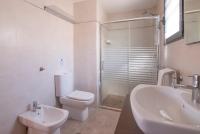Kúpeľňa v ubytovaní Villa moderna con piscina