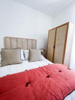 Posteľ alebo postele v izbe v ubytovaní Petit Patio - 2 chambres - Centre ville - Climatisation