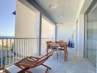 Balkón alebo terasa v ubytovaní Appartement F4 avec Terrasse, 3 Chambres, Parking - Sur la Plage - FR-1-715-57