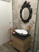 A bathroom at Perla Marina