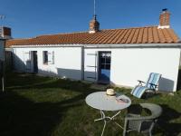 Plán poschodí v ubytovaní Maison Vendéenne, Plage à 700m, Grand Jardin, Animaux Admis, Idéale Famille/Friends - 4 Pers. - FR-1-540-235