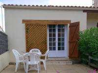Plán poschodí v ubytovaní Maison cosy 4 pers à 900m plage avec terrasse, BBQ, près des commerces - Notre Dame de Monts - FR-1-540-249