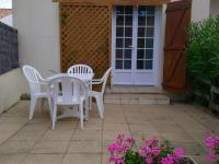Plán poschodí v ubytovaní Maison cosy 4 pers à 900m plage avec terrasse, BBQ, près des commerces - Notre Dame de Monts - FR-1-540-249