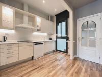 Kuchyňa alebo kuchynka v ubytovaní Stay U-nique Apartments Urquinaona