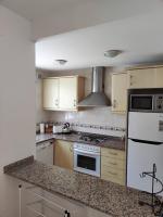 Kuchyň nebo kuchyňský kout v ubytování Vakantiewoning CasaLucka4enjoy private pool and mountain view regio Calpe-Jalon