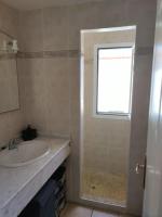 Koupelna v ubytování Vakantiewoning CasaLucka4enjoy private pool and mountain view regio Calpe-Jalon