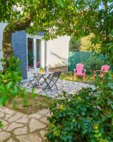 Vonkajšia záhrada v ubytovaní Studio au calme tout confort proche des plages - Jardin WIFI Parking