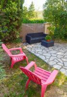 Vonkajšia záhrada v ubytovaní Studio au calme tout confort proche des plages - Jardin WIFI Parking