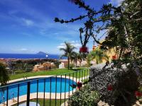 Bazén v ubytovaní Maison à Mascarat Hills avec vue sur la baie d'Altea alebo v jeho blízkosti