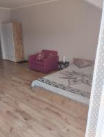 Posedenie v ubytovaní Przytulny apartament w sercu Karkonoszy