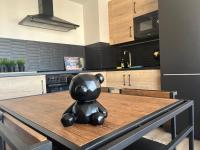 Kuchyňa alebo kuchynka v ubytovaní LUXURY CENTER I