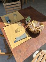 Jídlo v apartmánu nebo okolí