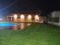 Bazén v ubytovaní Casa Grilo alebo v jeho blízkosti