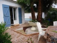 Ogród w obiekcie Appartement avec piscine - rez de jardin