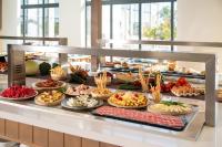 Jídlo v hotelu nebo okolí