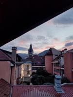 Budynek, w którym mieści się apartament