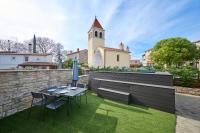 Vonkajšia záhrada v ubytovaní Villa Maris