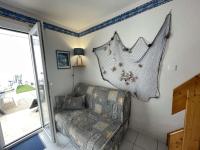 Posedenie v ubytovaní Maison 3 pièces à 400m de la plage, avec terrasse et parking - Saint Hilaire de Riez - FR-1-224C-224