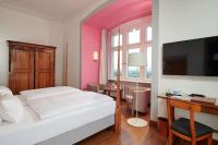 Postel nebo postele na pokoji v ubytování Hotel Schloss Eckberg