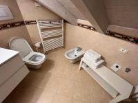 Kúpeľňa v ubytovaní Studio Apartments Baia Azzurra 7