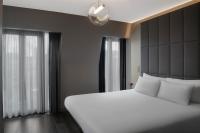 Hotel AMANO Covent Gardenにあるベッド