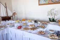 Jídlo v hotelu nebo okolí