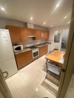 Kuchyň nebo kuchyňský kout v ubytování Apartamento guadalmina