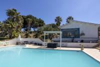 Bazén v ubytovaní Villa a Marsala con piscina alebo v jeho blízkosti