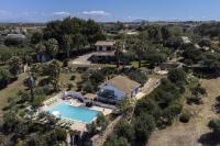 Bazén v ubytovaní Villa a Marsala con piscina alebo v jeho blízkosti