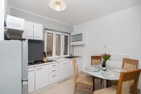 Kuchyňa alebo kuchynka v ubytovaní Apartment KATA