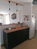 Plan piętra w obiekcie Maison arborée dans le village de Megier