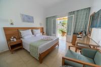 Postel nebo postele na pokoji v ubytování Dahab Lagoon Club & Resort Ex Tirana Dahab