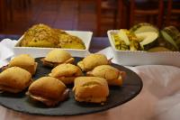 Jídlo v hotelu nebo okolí