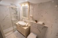 Kúpeľňa v ubytovaní Luxury Rooms Lucija and Luka