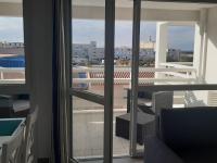 Balkón alebo terasa v ubytovaní Superbe T2 climatisé avec terrasse et parking, à 400m de la plage - 4P - Port Leucate - FR-1-727-6