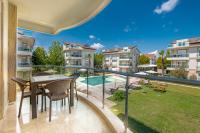 Bazén v ubytování Belek Deluxe Suit nebo v jeho okolí