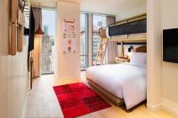 Moxy Seoul Myeongdongにあるベッド