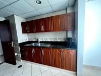 Kuchyň nebo kuchyňský kout v ubytování Luxury full sea view flat