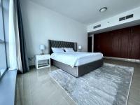 Postel nebo postele na pokoji v ubytování Luxury full sea view flat