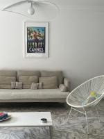 Posedenie v ubytovaní CANNES Martinez- family apartment 100m2